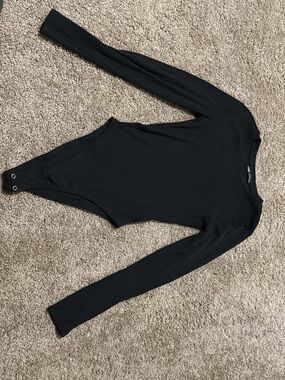 Zara Black Long-Sleeve Scoop Neck Bodysuit